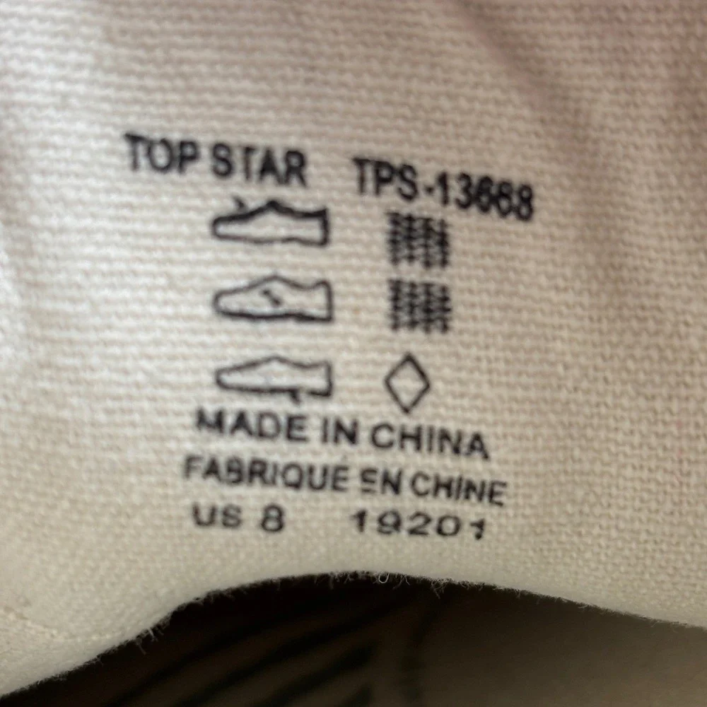 Taos Top Star High Top Sneakers Womens Size 8 Sage Green Canvas Lace Up Comfort